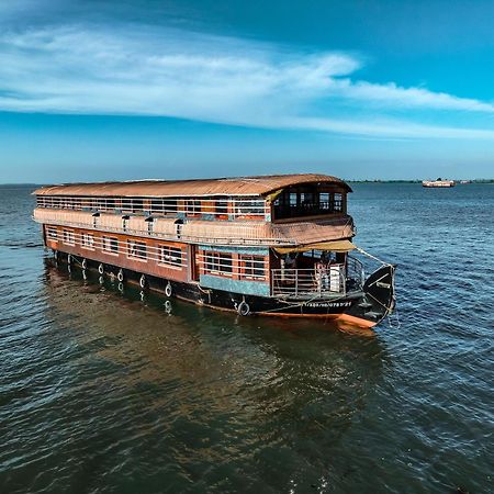 Venice Premium Houseboats Alleppey Alappuzha Exterior photo