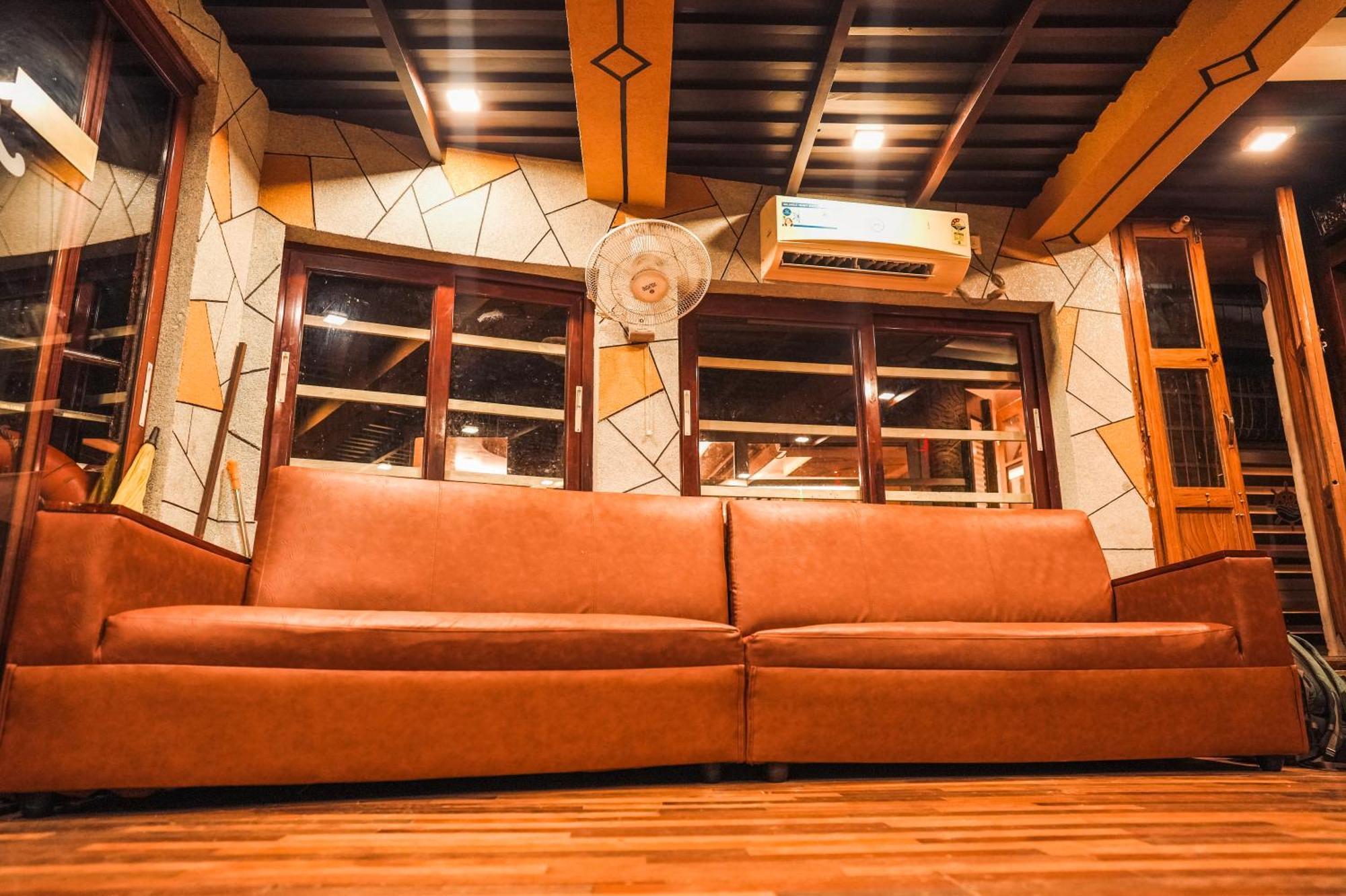 Venice Premium Houseboats Alleppey Alappuzha Exterior photo