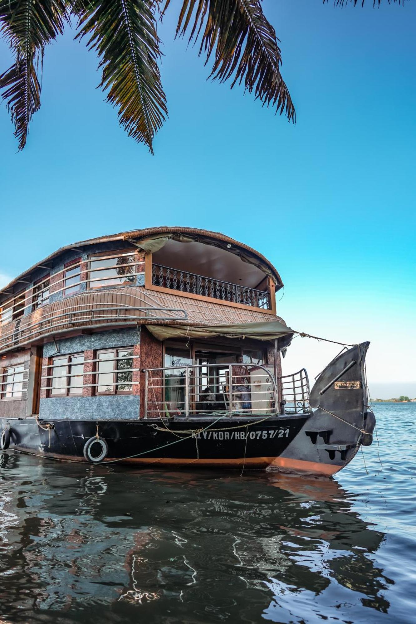 Venice Premium Houseboats Alleppey Alappuzha Exterior photo